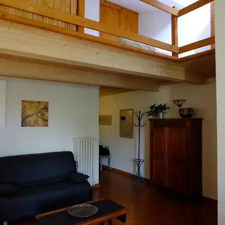Borgo Pinti 49 *